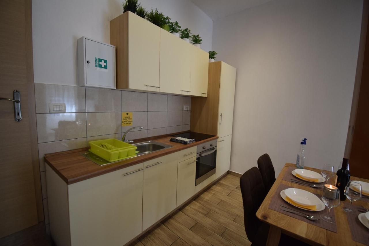 City Core Apartment Koper Luaran gambar