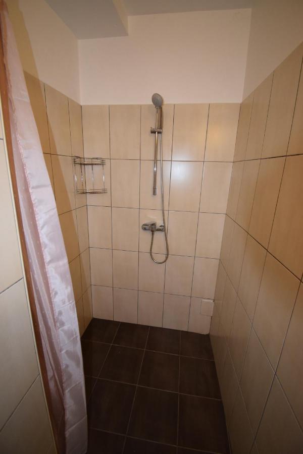 City Core Apartment Koper Luaran gambar