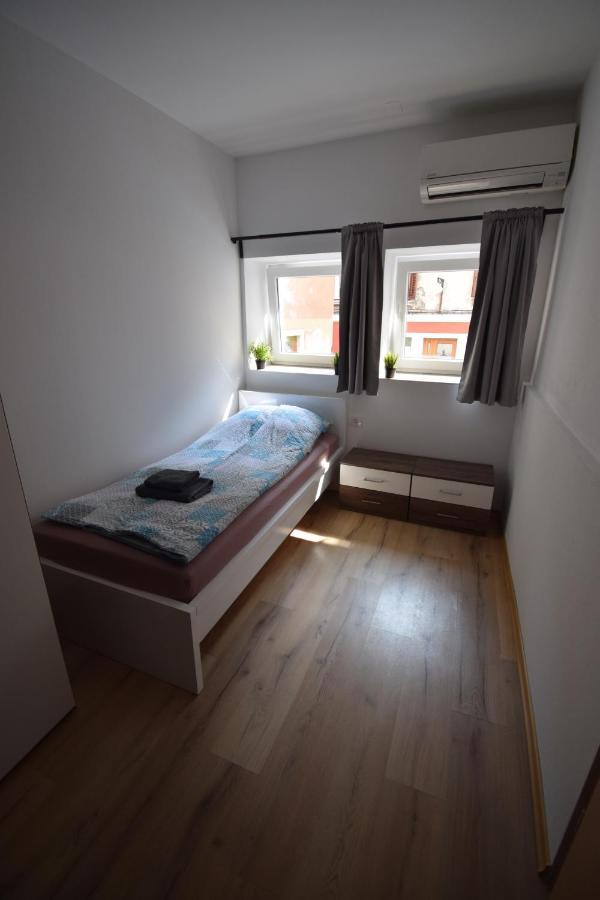 City Core Apartment Koper Luaran gambar